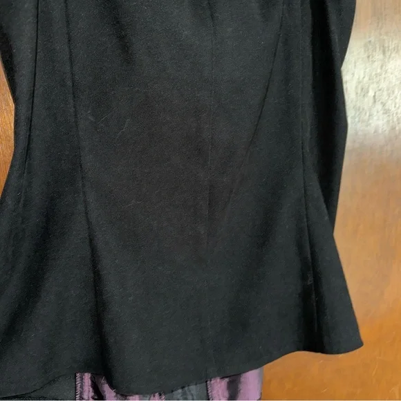 Black and Purple Lace-Up Corset - Picture 2 of 12